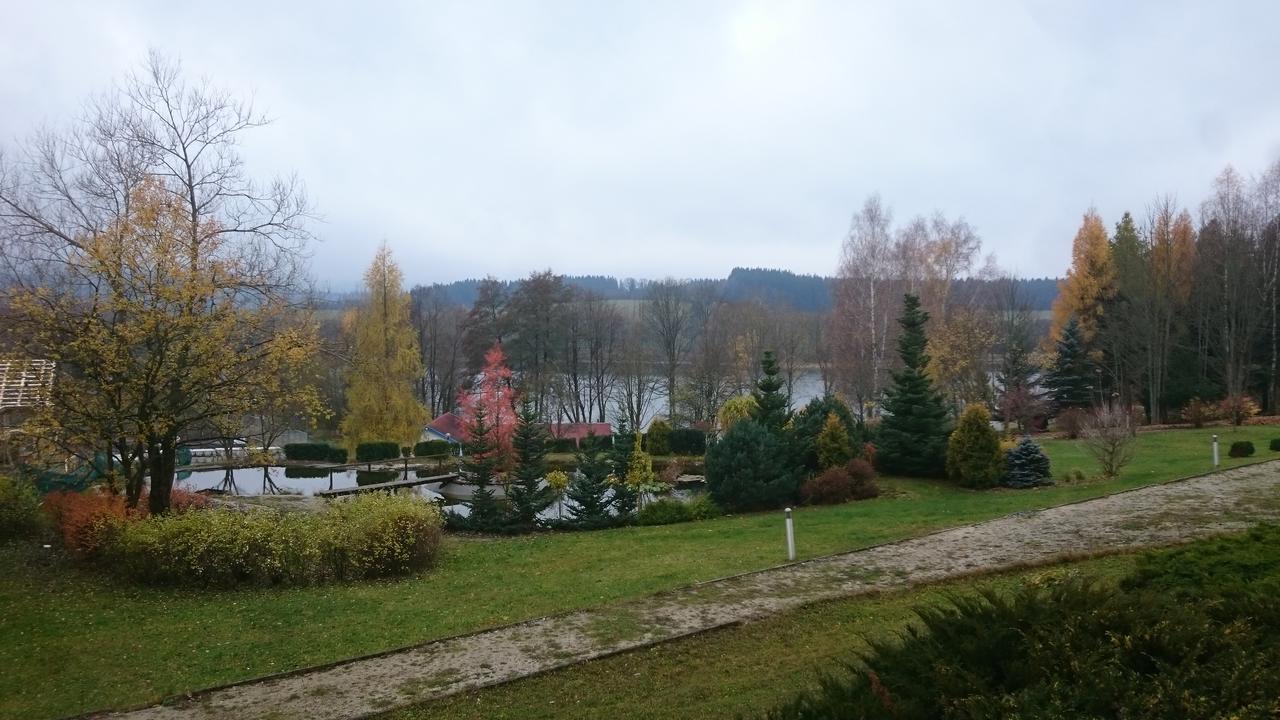 Lipno Wellness - Frymburk Hotel Private Family Room Exteriör bild