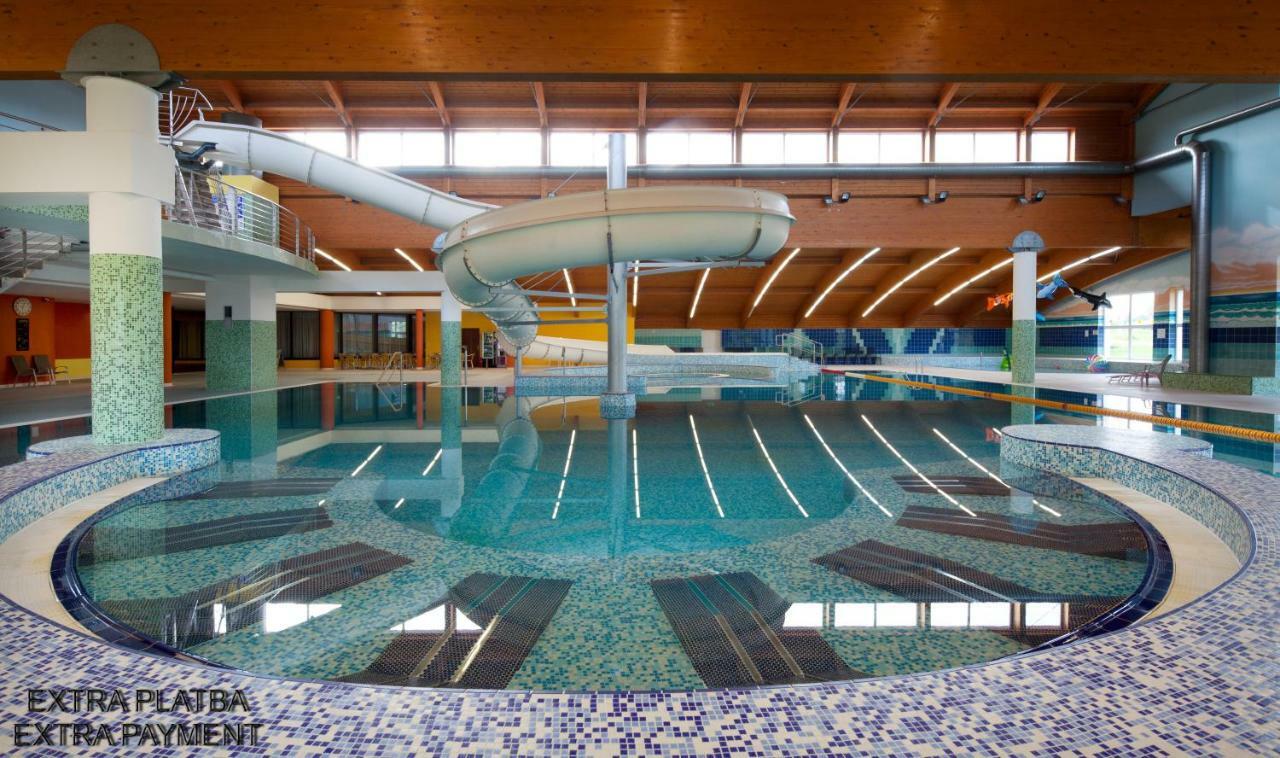 Lipno Wellness - Frymburk Hotel Private Family Room Exteriör bild